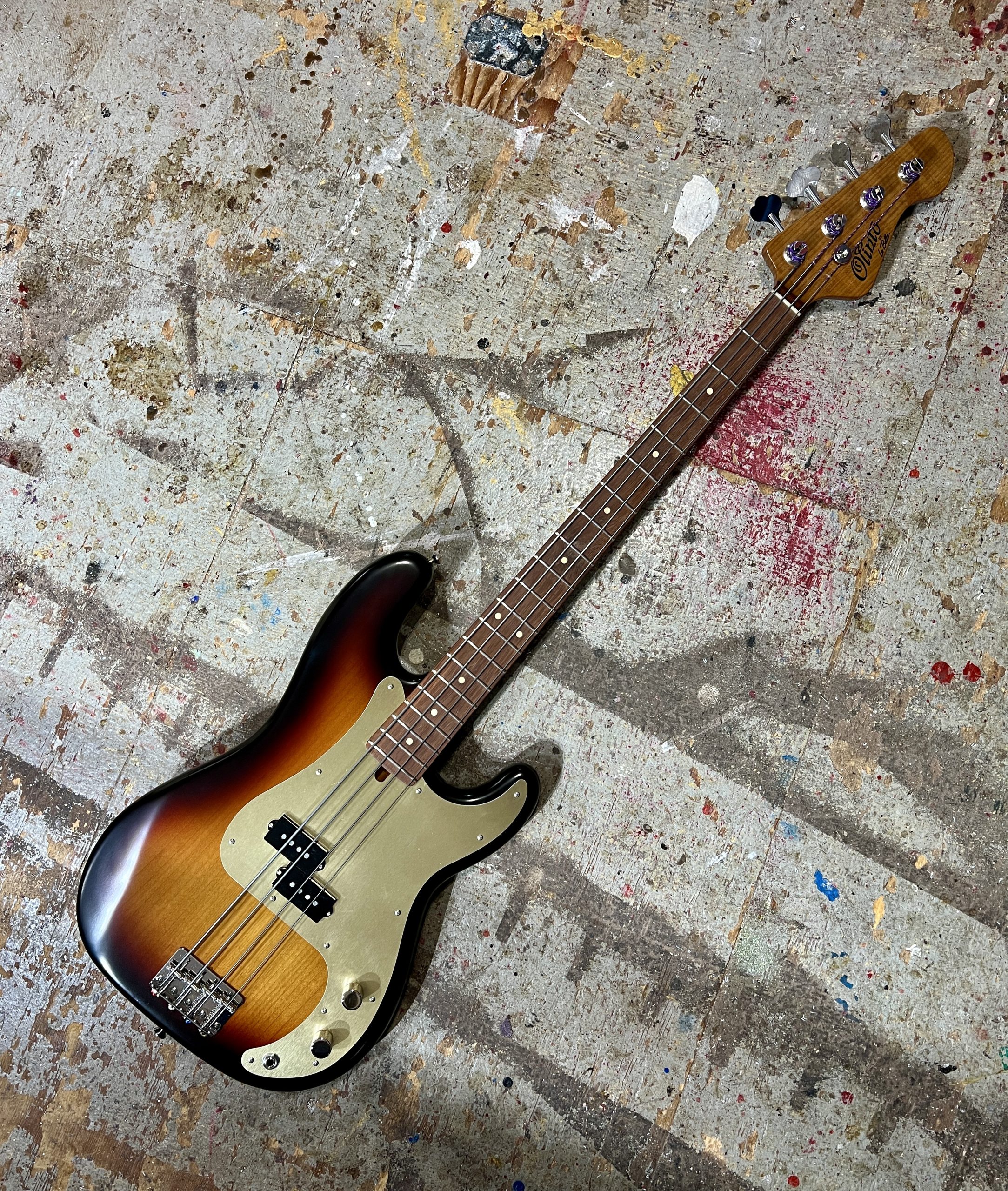 #P4-2209 Olinto 4-String P Bass - Burst - Image 3